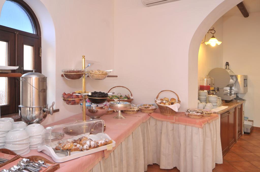 Hotel Villaggio Stromboli - Isola Di Stromboli Kültér fotó