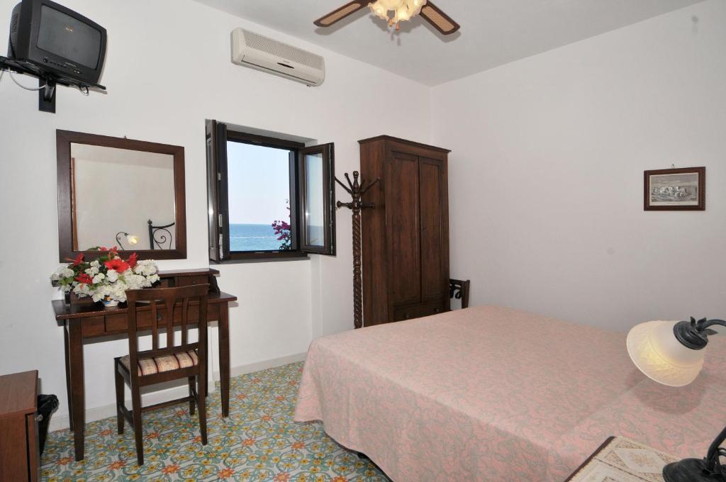 Hotel Villaggio Stromboli - Isola Di Stromboli Szoba fotó