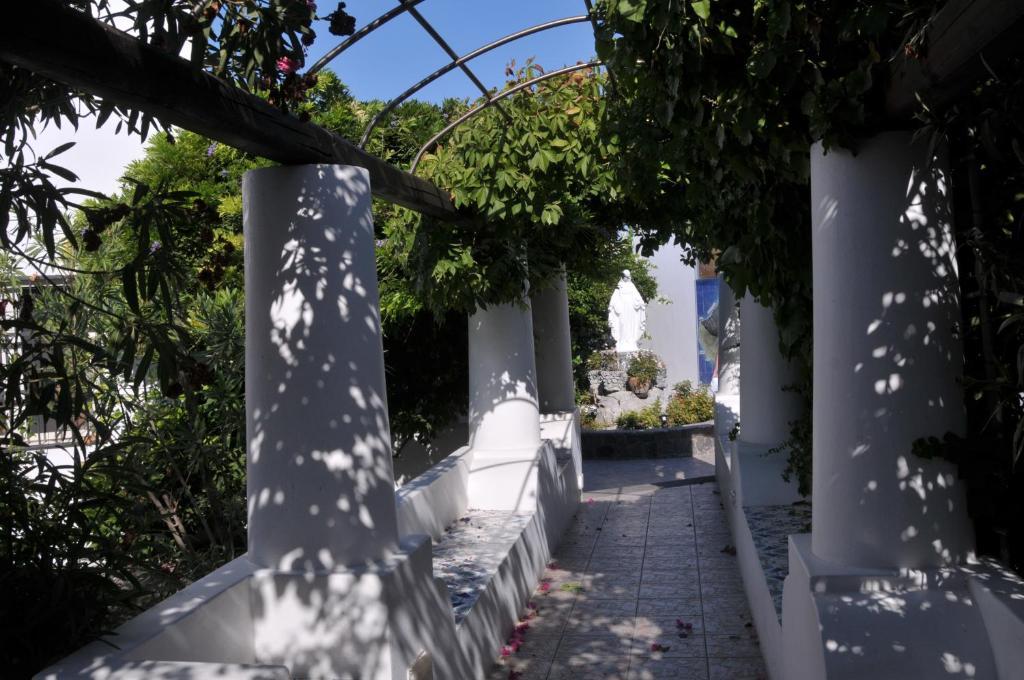 Hotel Villaggio Stromboli - Isola Di Stromboli Kültér fotó