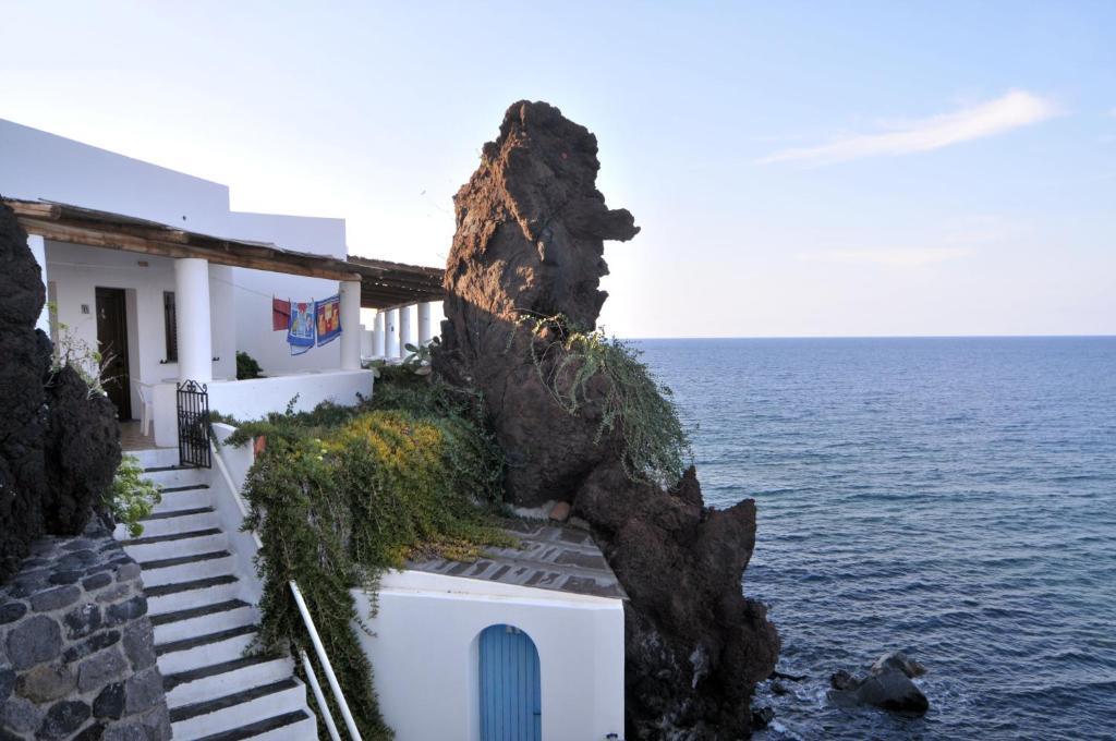 Hotel Villaggio Stromboli - Isola Di Stromboli Kültér fotó