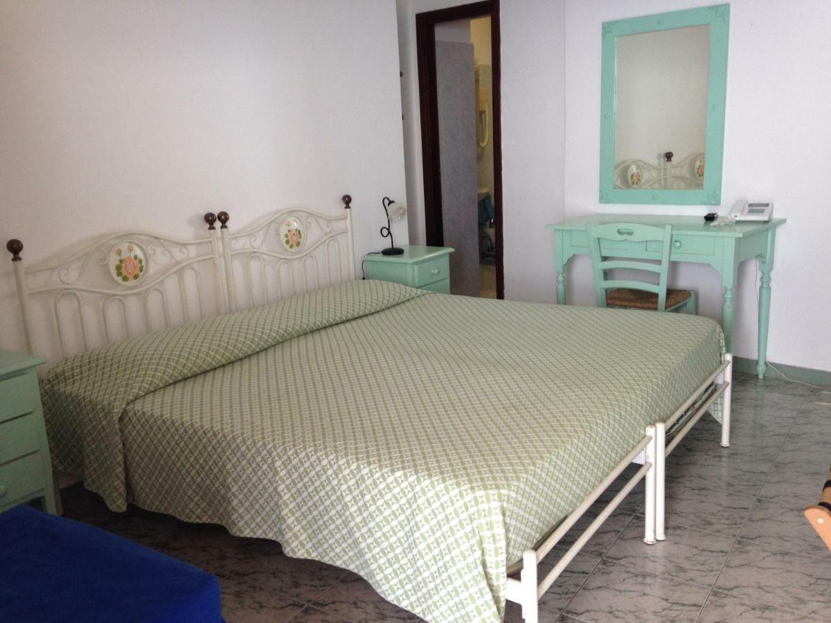 Hotel Villaggio Stromboli - Isola Di Stromboli Kültér fotó